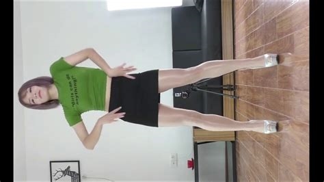 sexy asian dancer nude
